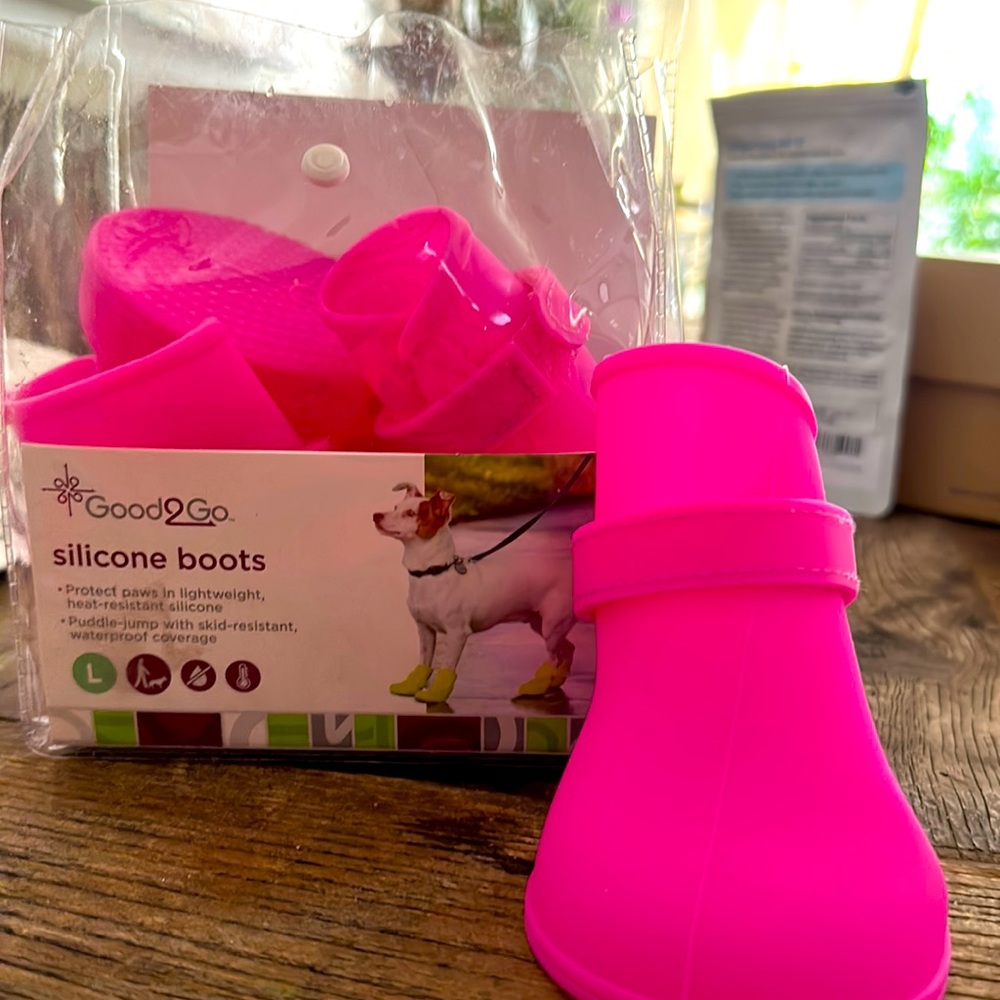 Neon bright silicone dog rain boots Sz L